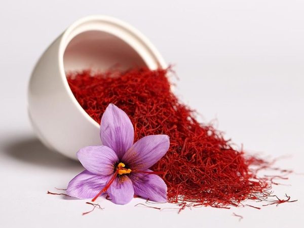 زعفران ممتاز یک مثقالی/فروشگاه خانه سلامتی